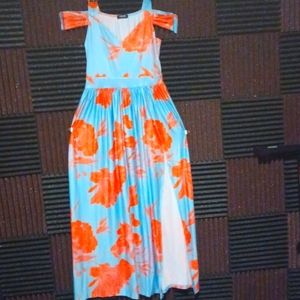 Chic Me cold shoulder maxi dress,  size M, light blue with coral flowers